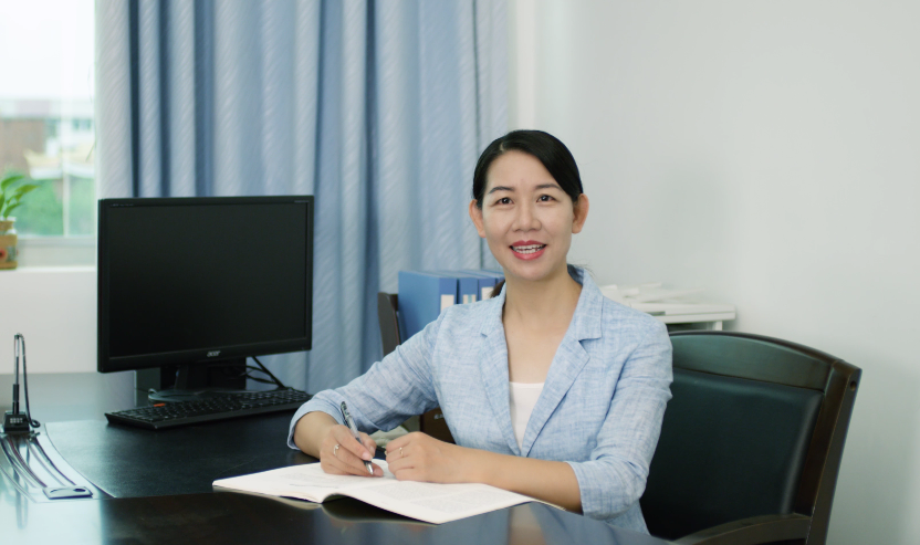 家校共育克时艰云端启航迈新程