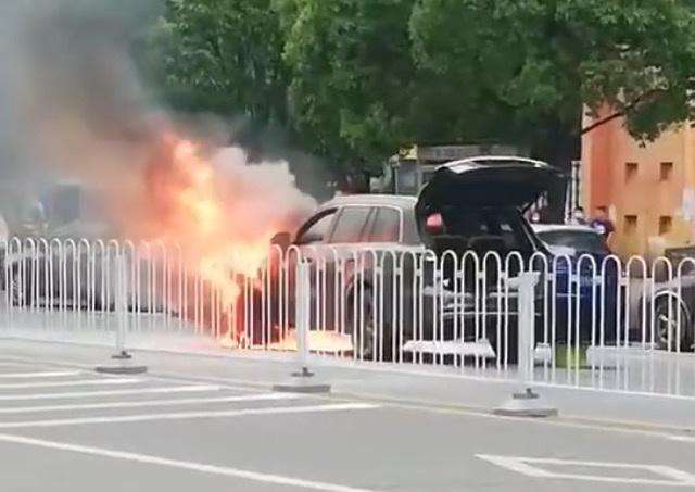 一周接连3桩起火事件 新能源车安全如何保障？