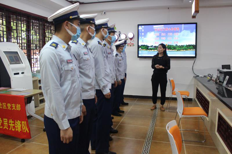 夯实党建基础 发挥党员作用