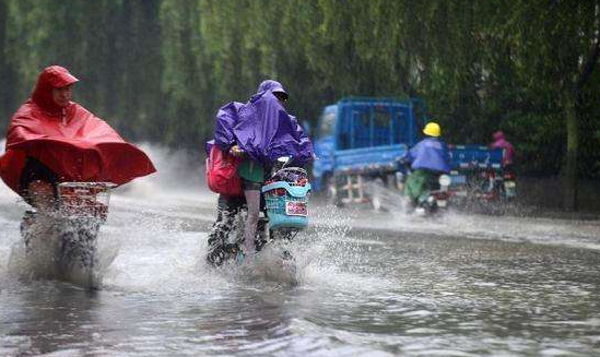 受强降雨影响 湖南多地发布洪水预警