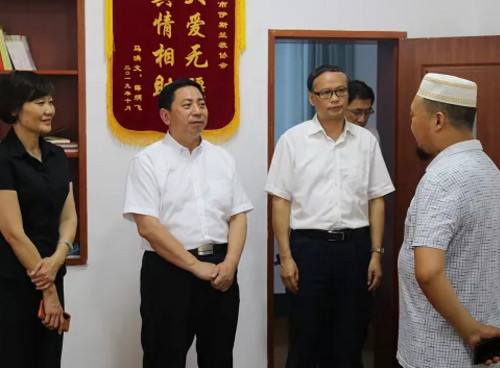 向恩明到株洲调研民族宗教工作