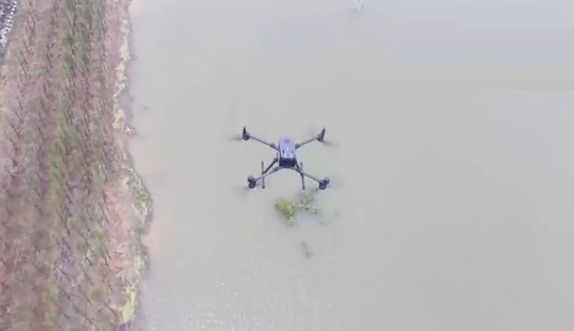 湖南利用无人机对洞庭湖开展防汛检查