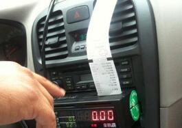 出租车行业首个与计价器实时关联电子发票出炉