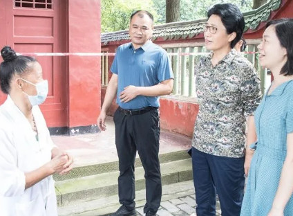 陈华走访调研武陵区宗教工作