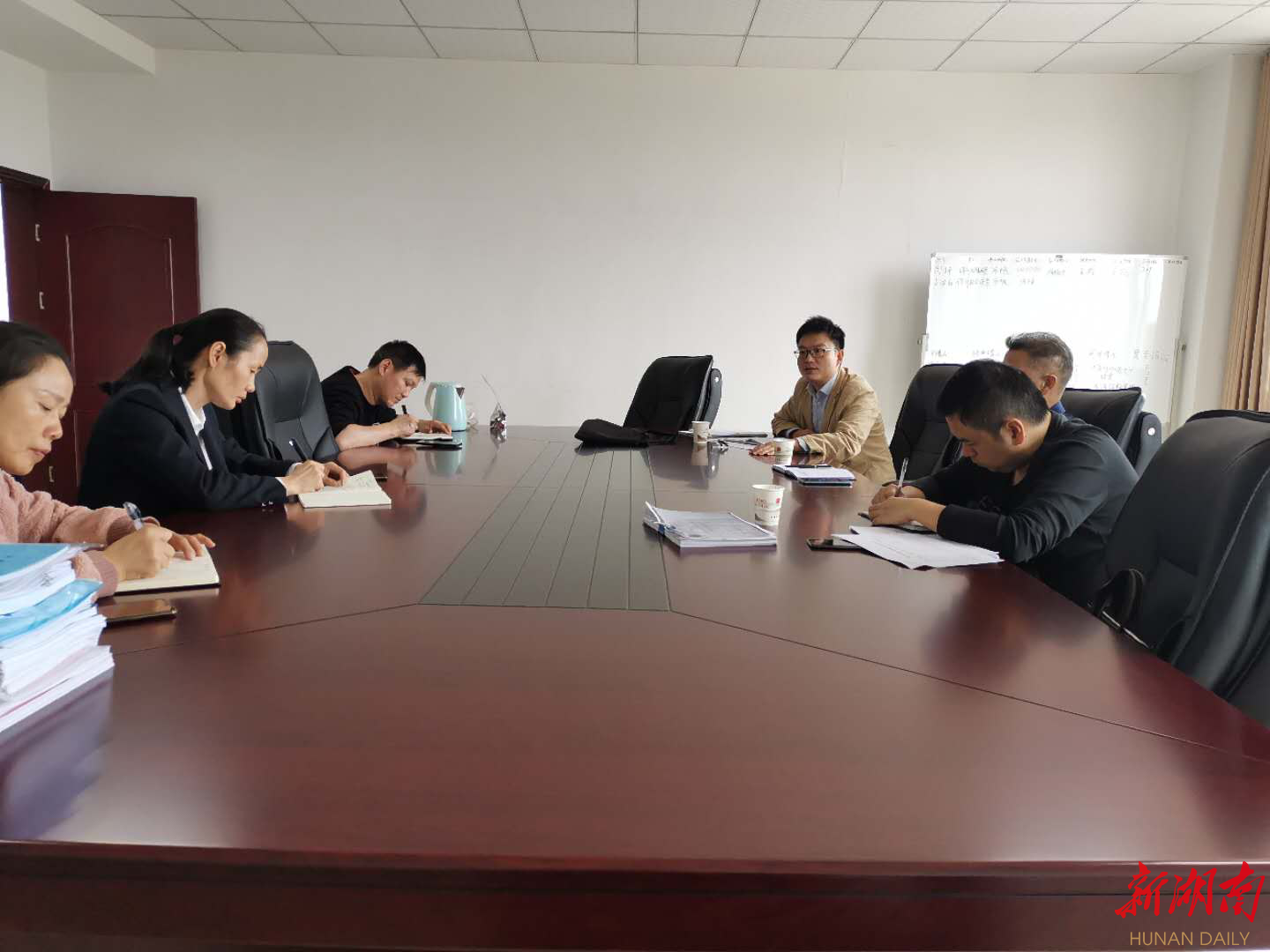 常德市司法局到汉寿县督导司法所规范化建设及人民调解工作