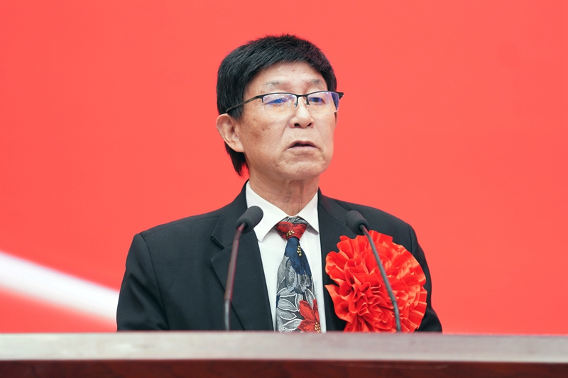 离岗不离党、退休不褪色，他们的事迹令人感动
