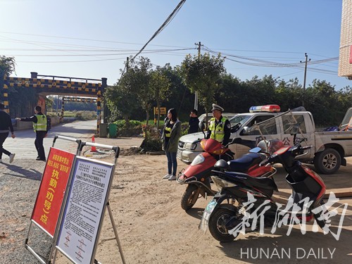 大村甸镇：开展交通问题大整治，筑牢交通安全防线