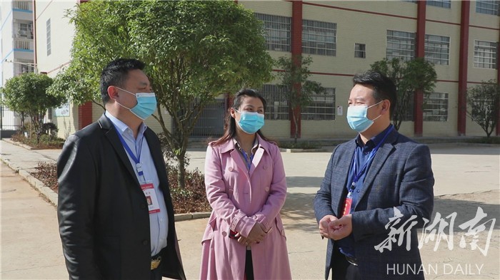 关注|张穆宸巡视调研道县一中潇水学校成人高考考点