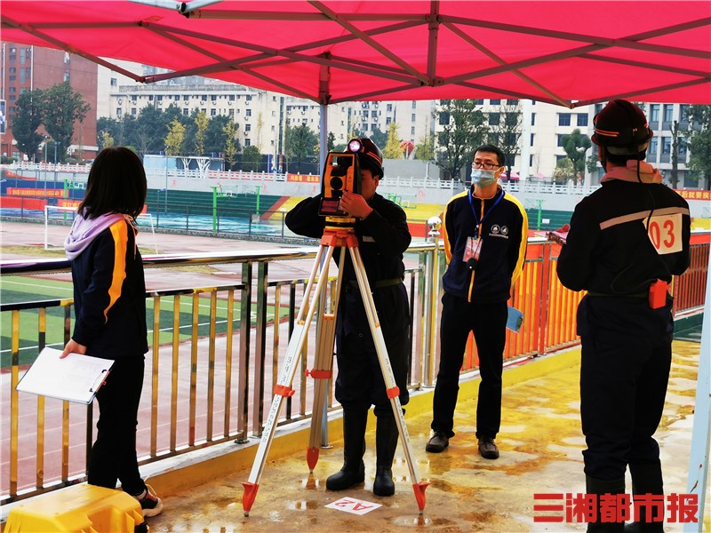 “矿工”深入“井下”再现作业场景，全国煤炭职业院校技能大赛湖南首次开赛