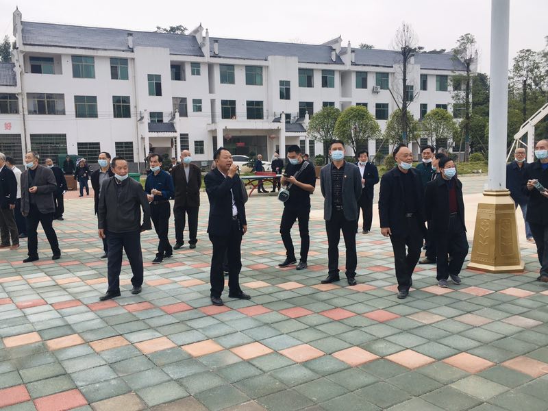祁阳羊角塘：离退休老干部开展主题党日活动庆重阳