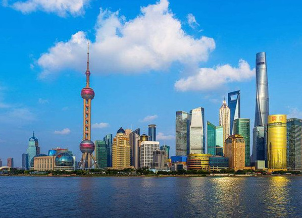 以推动高质量发展为主题——论学习贯彻党的十九届五中全会精神