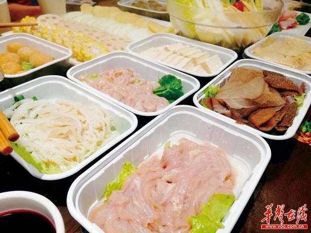 从堂食到“在家吃”，火锅外卖能火吗