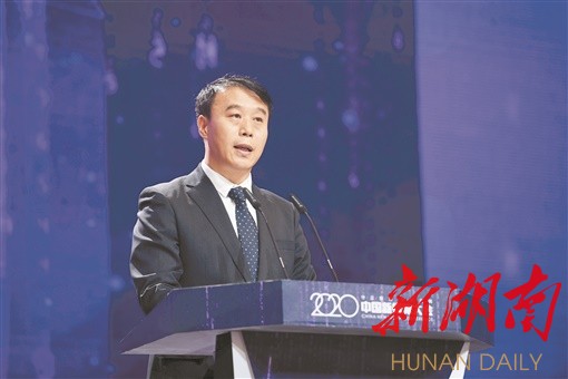 人民日报社编委,秘书长乔永清