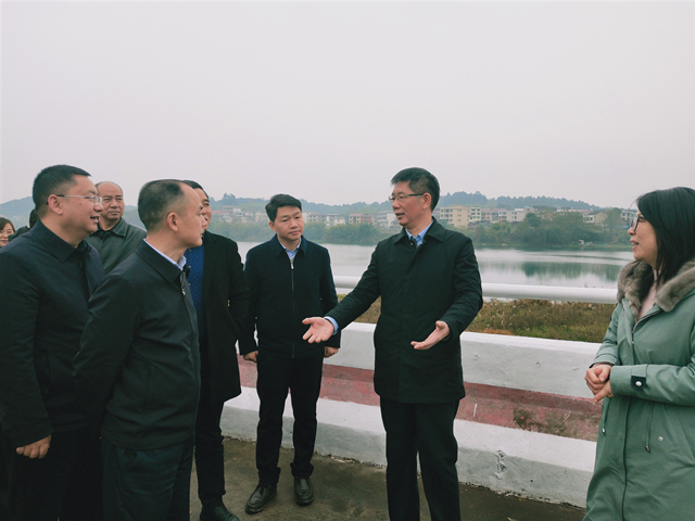刘事青：全面压实责任健全长效管理 推动实现水生态环境长治久清