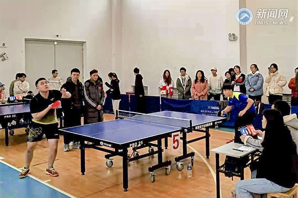 湖南科技大学第二届“玉鹿体育”杯乒乓球混合团体比赛顺利举行