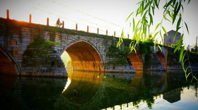 多安桥：湖南境内现存最大的古石拱桥