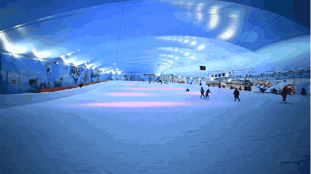 龙兴际华园滑雪场图片