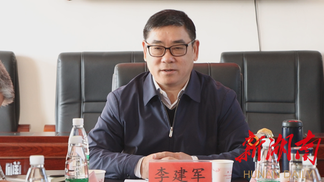 李建军调研乡村振兴工作