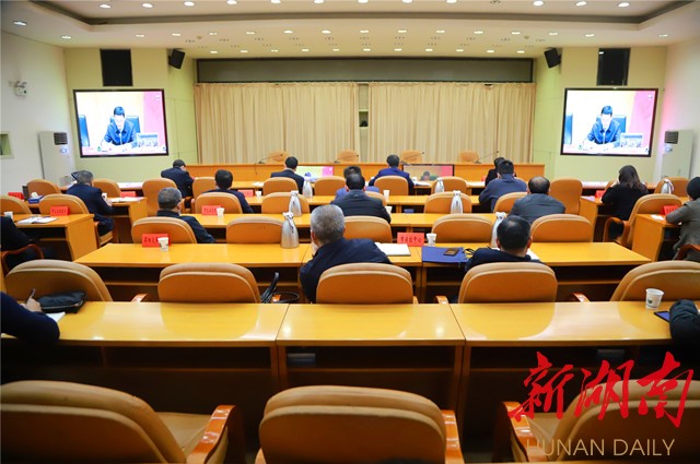邵阳：推动疫苗接种政策更快更好惠及人民
