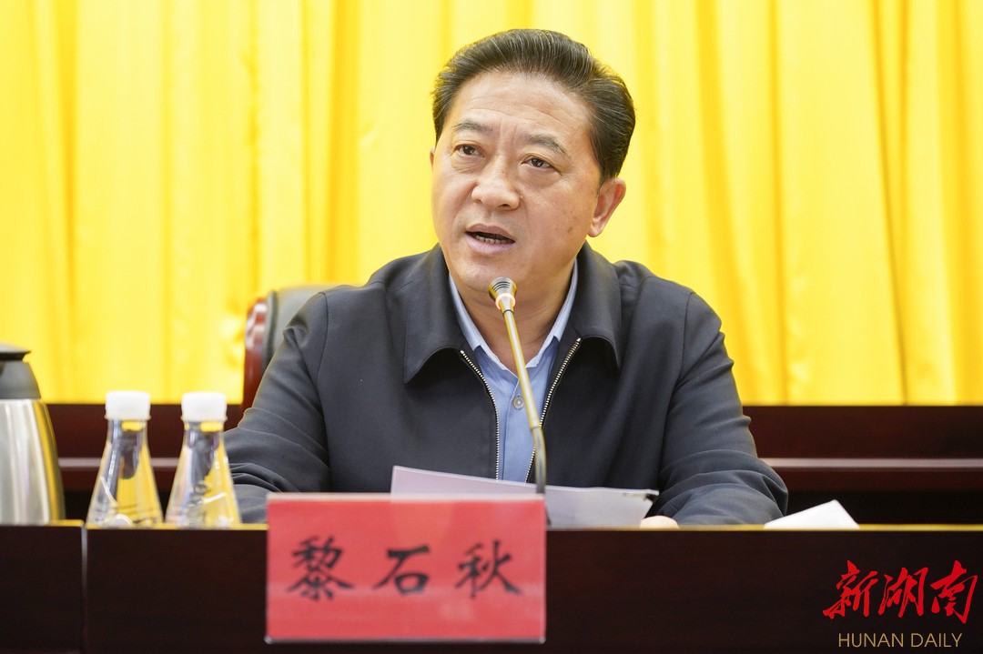 开讲啦!党史学习教育省委宣讲团为人社厅党员筑"红"心