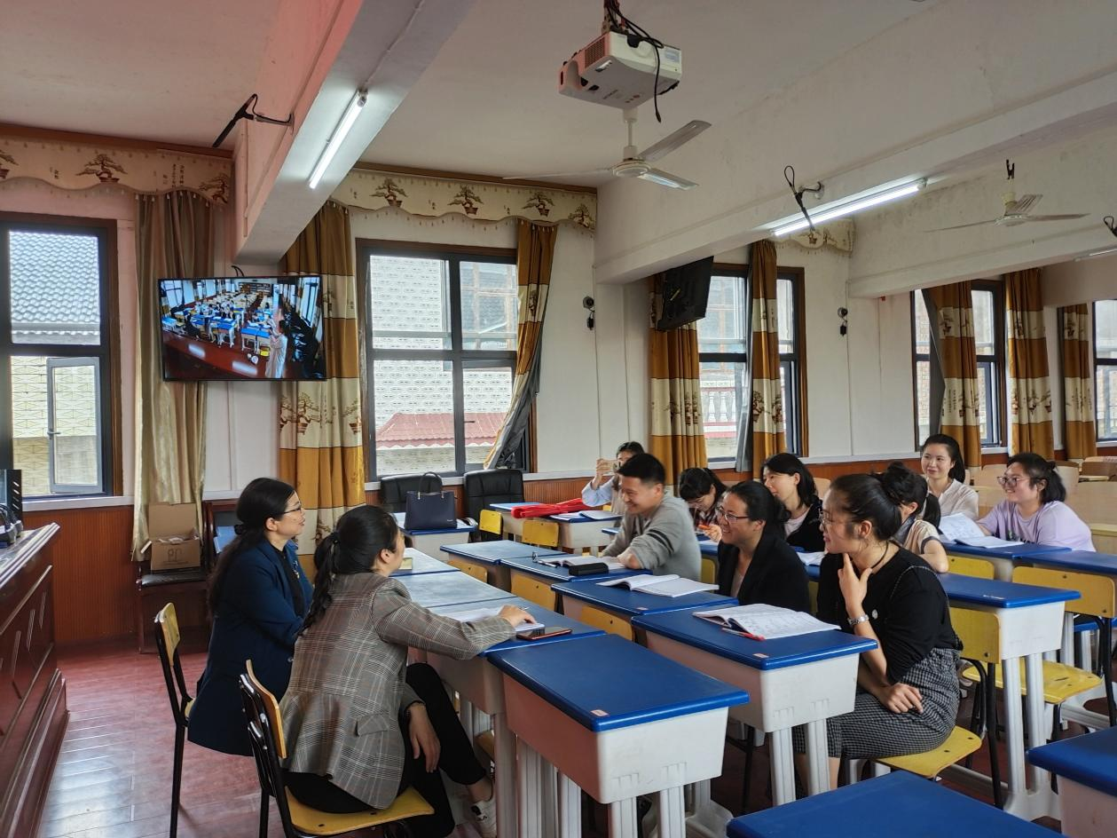 茶陵县解放学校特级教师工作站赴乡村小学开展送教帮扶活动 - 教育