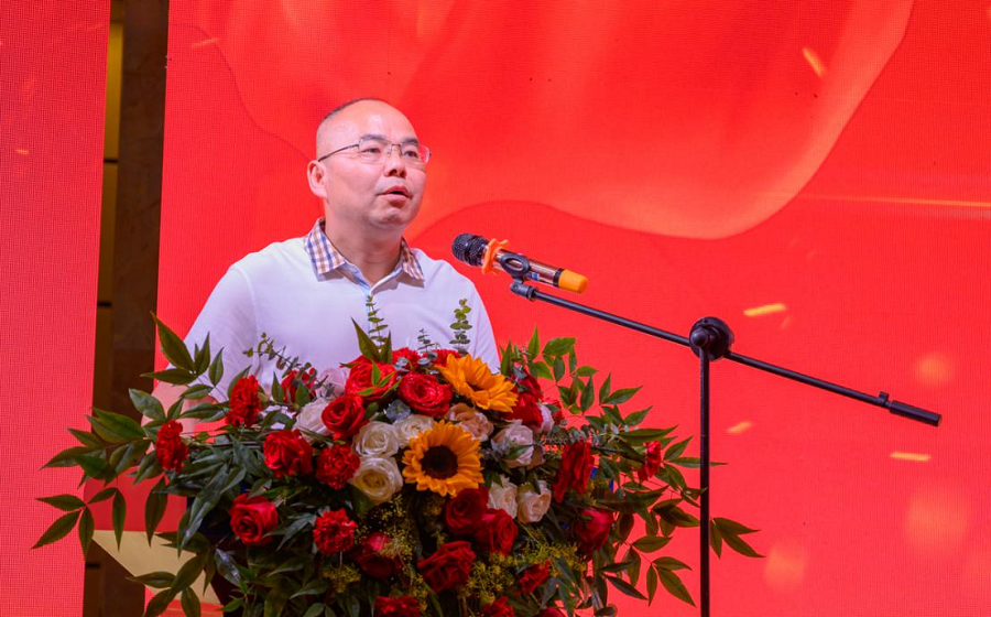 (丁晓明致辞)沅江市委常委,常务副市长丁晓明在致辞中表示,将认真学习