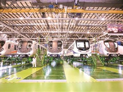 省长毛伟明在《新湘评论》刊发署名文章：以产业项目的大建设支撑“三高四新”战略大落实