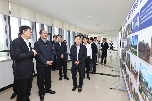 毛伟明在省住建厅调研：在服务高质量发展加强高水平治理实现高品质生活中彰显新作为