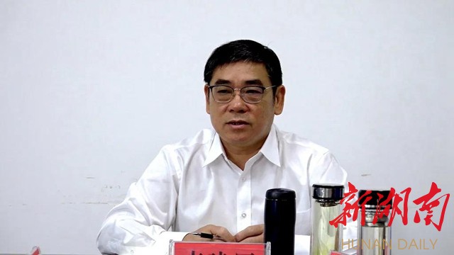 县委副书记,县长李建军参加会议并讲话,县领导侯志武