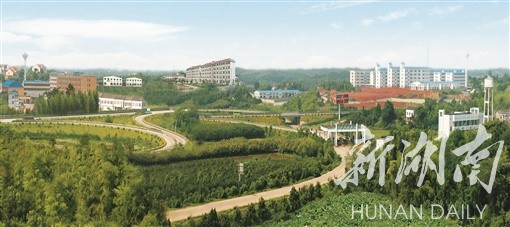 益阳市资阳区迎风桥镇,著名华侨教育家张国基先生故里。 通讯员 摄 益阳市资阳区迎风桥镇,著名华侨教育家张国基先生故里。 通讯员 摄