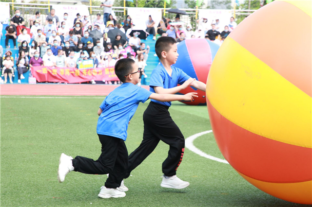 旺龙小学举办首届全员运动会