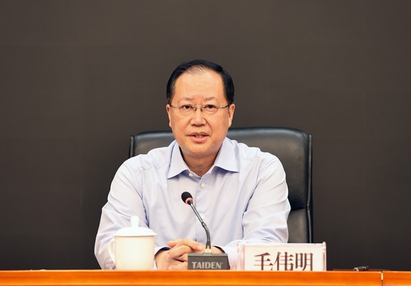 毛伟明：为庆祝建党100周年营造安全稳定的社会环境