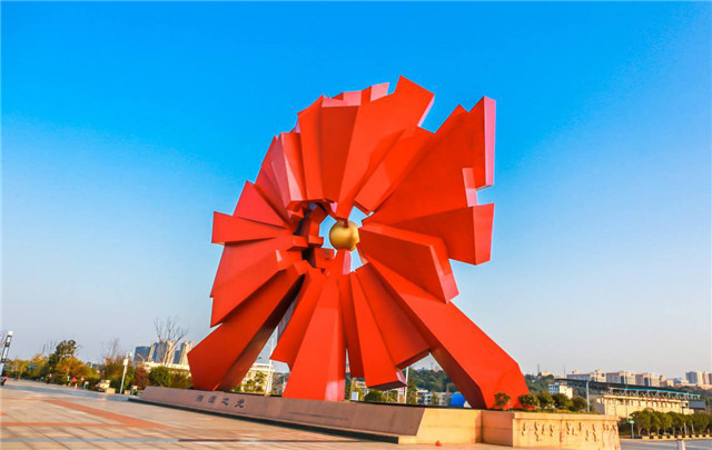 湖南国家应用数学中心2021年“非线性偏微分方程”学术研讨会在湘潭召开