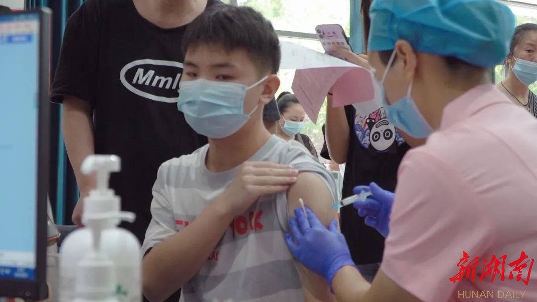 平江"清零行动"跑出新冠疫苗接种"加速度"