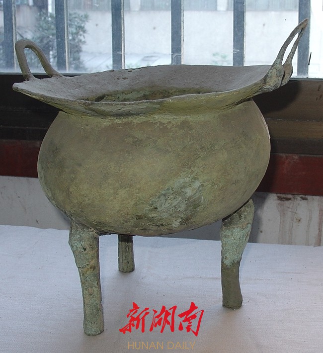 益阳市博物馆藏越式鼎