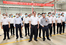 毛伟明：促发展 不断增强县域经济实力 守规矩 永续传承红色革命基因