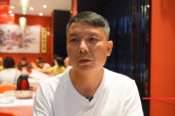 “这一年，你好吗？”我们向十个人提出了同一个问题
