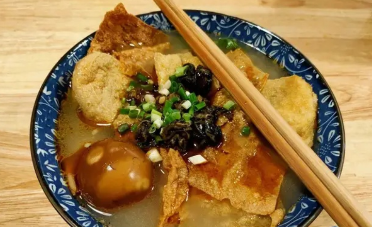 臭豆腐、螺蛳粉、榴莲…这些食物为什么那么臭？很多人还爱吃？