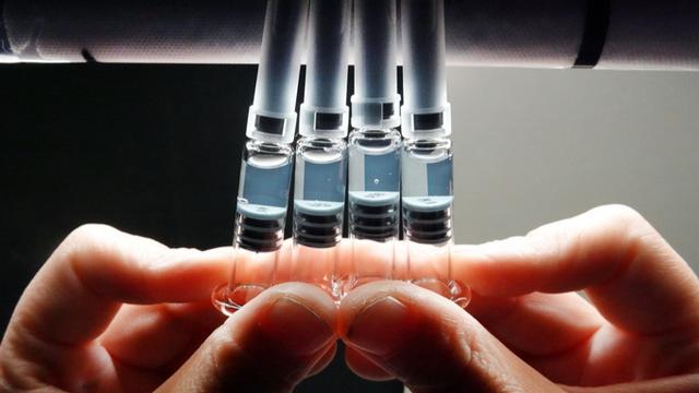 国产灭活疫苗第三针效果如何？专家解读