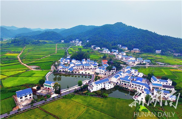 韶山市農(nóng)村人居環(huán)境整治開啟“美顏”模式