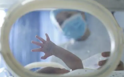 湖南拟取消与三孩政策不相适应的措施 新设两个假期