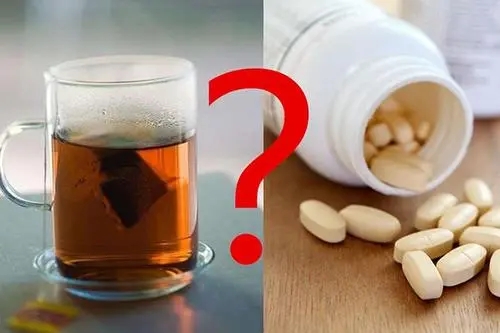 一个实验告诉你！千万不能用茶水和饮料送服药物