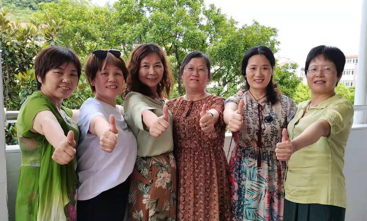 云山溪水满桃李，金童玉女嘉年华，云溪一中英语教师剪影