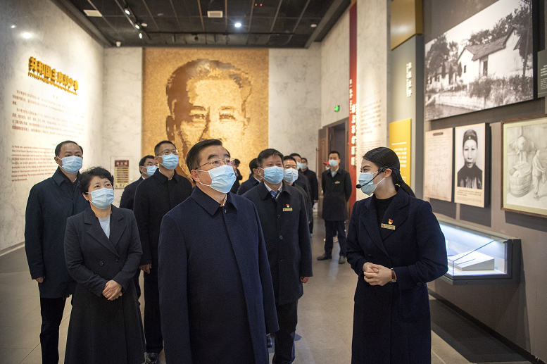 张庆伟瞻仰参观刘少奇同志纪念馆彭德怀同志故居 赴湘潭市调研