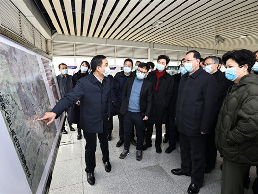 毛伟明调研长沙火车站与高铁城际多式联运：实现人民群众高品质出行