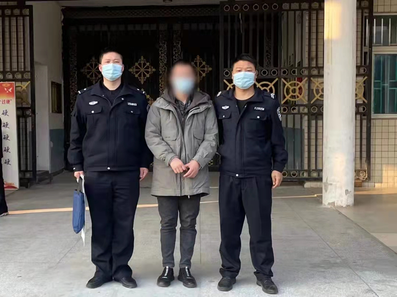 通讯公司工作人员盗窃公民信息获利，郴州警方揪出多名“内鬼”