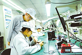 “90后”航天人修建天地通信“高速公路”