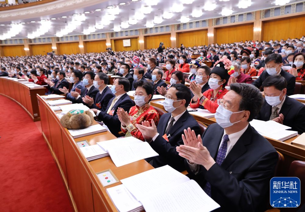 3月5日,第十三届全国人民代表大会第五次会议在北京人民大会堂开幕.