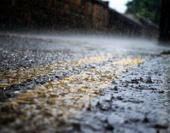今晚起降温降雨来袭，局地还有强对流天气
