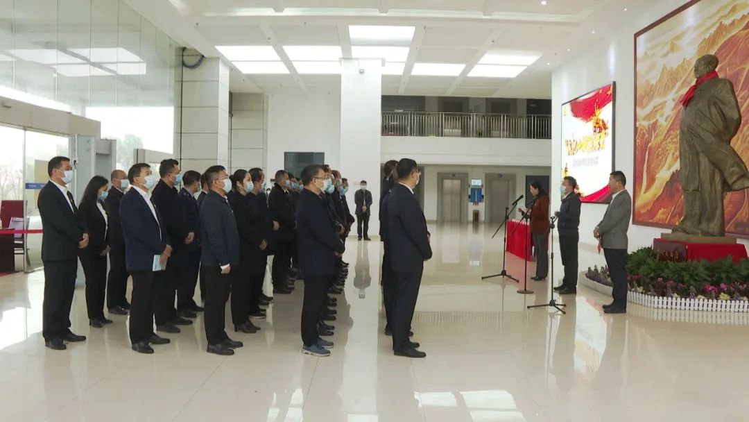 安仁：启动“把一切献给党”读书实践活动